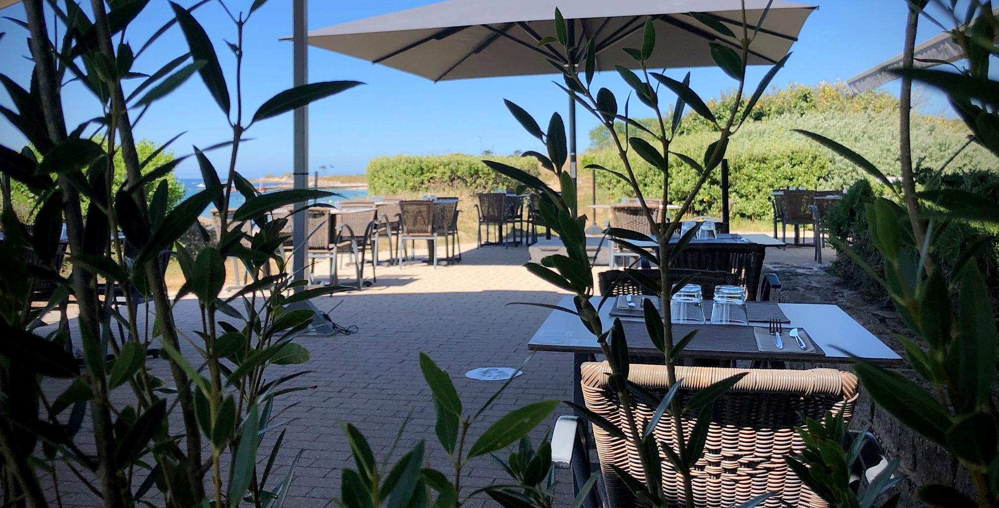 Logis Hotel & Restaurant Les Mouettes - Larmor Plage, Proche De Lorient Екстер'єр фото