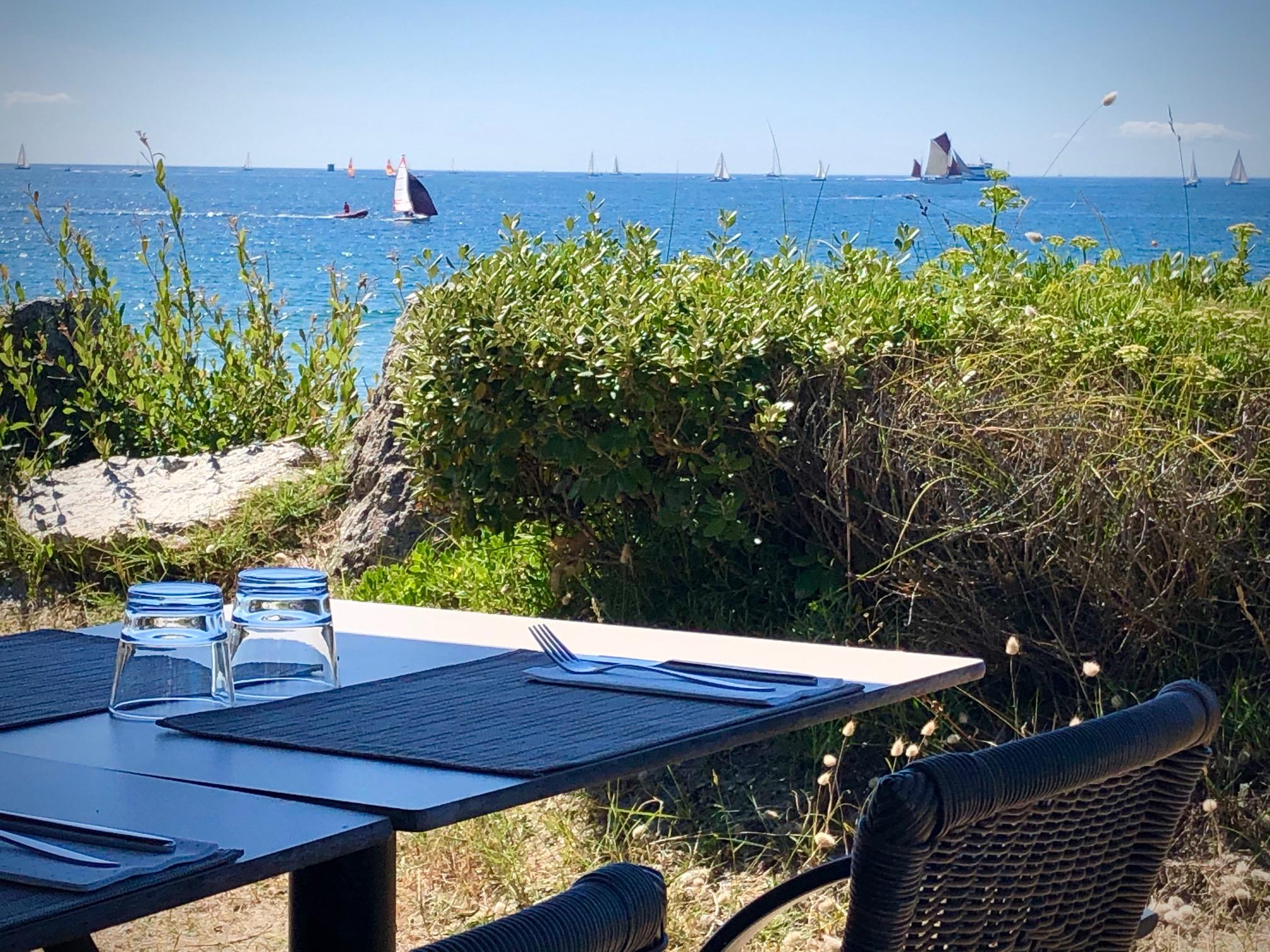 Logis Hotel & Restaurant Les Mouettes - Larmor Plage, Proche De Lorient Екстер'єр фото