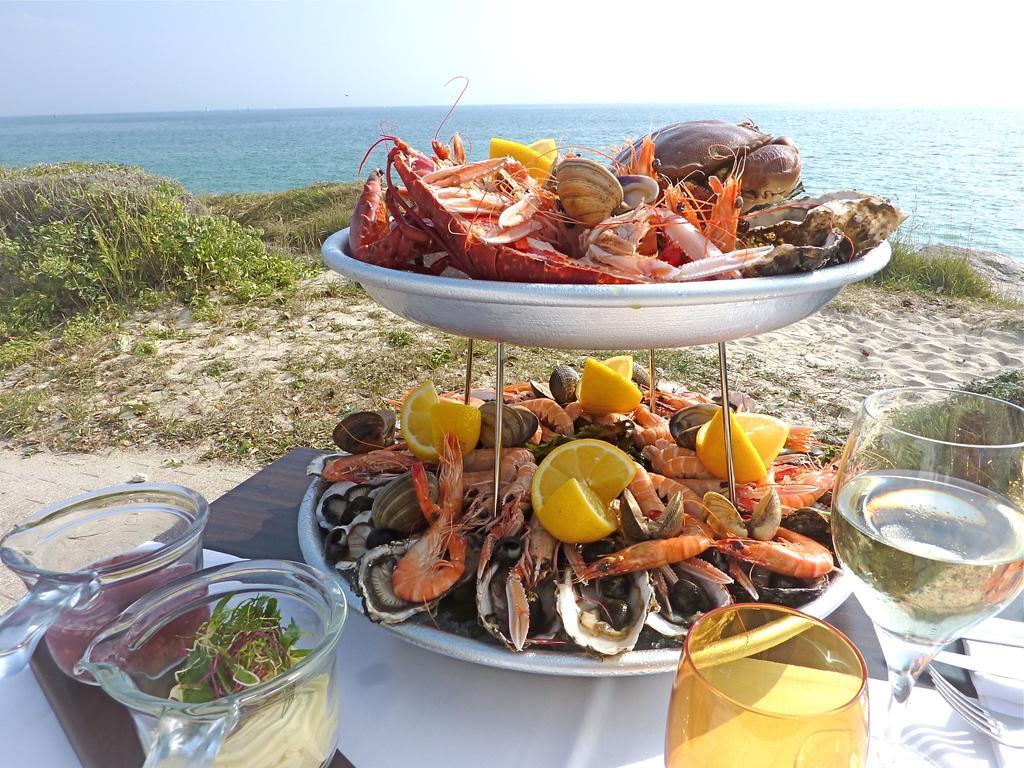 Logis Hotel & Restaurant Les Mouettes - Larmor Plage, Proche De Lorient Екстер'єр фото